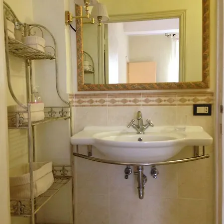 La Casina Del Borgo 아파트 *