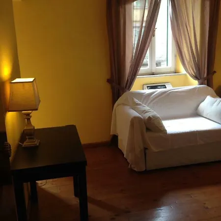 아파트 La Casina Del Borgo 아바디아산살바토레